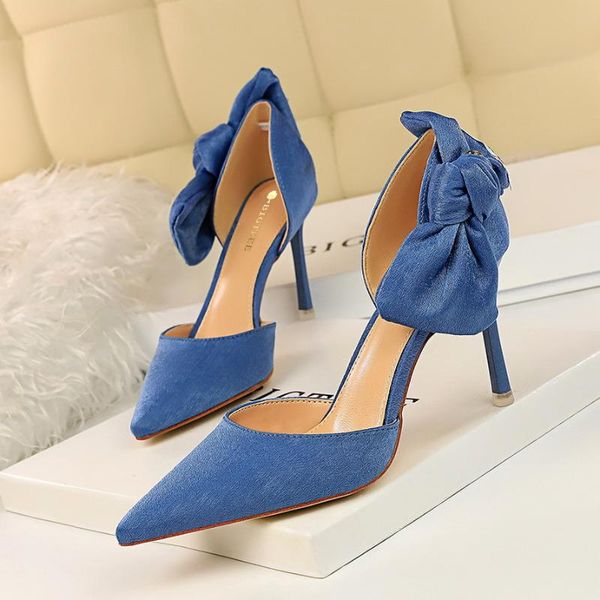 dress shoes korean-style fashion thin heeled high-heel hallow low-cut pointed bow hollow out women's, Black
dress shoes korean-style fashion thin heeled high-heel hallow low-cut pointed bow hollow out women's, Black