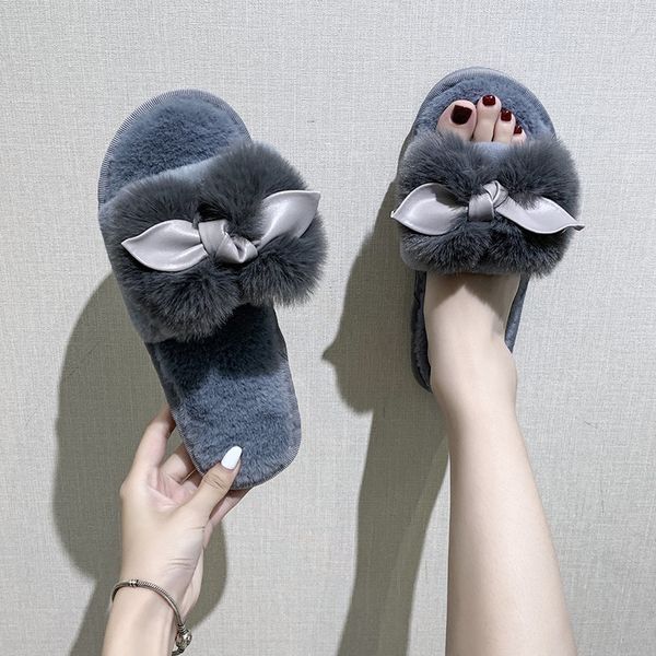 2020 winter house fur slippers women bedroom indoor home sleepers shoes ladies warm furry plush faux fur slippers women vt1518 x1020, Black
2020 winter house fur slippers women bedroom indoor home sleepers shoes ladies warm furry plush faux fur slippers women vt1518 x1020, Black