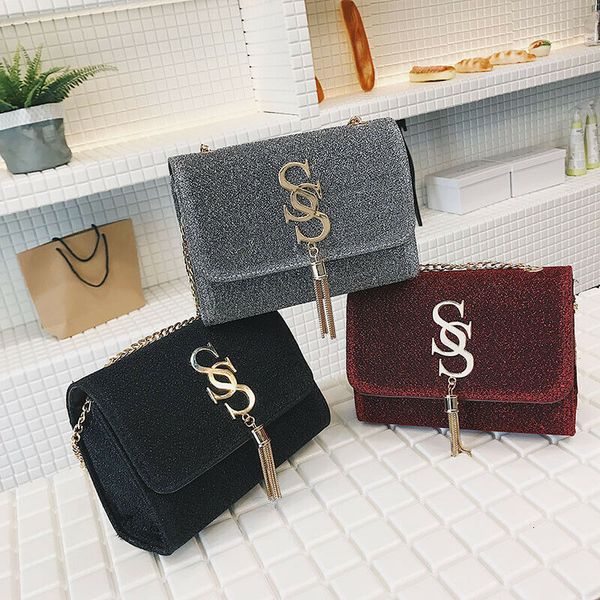 2019 brand fashion new casual women ladies shoulder handbag gold chain pu leather cross body bag, Red;black
2019 brand fashion new casual women ladies shoulder handbag gold chain pu leather cross body bag, Red;black