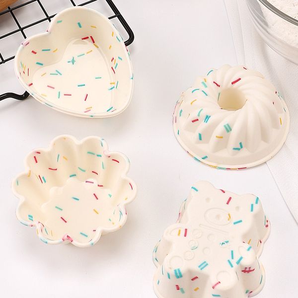 steamed rice cake baking cake cup egg tarts container silicone easily removable mold cleaning silicone muffin qi feng mold baking at home
steamed rice cake baking cake cup egg tarts container silicone easily removable mold cleaning silicone muffin qi feng mold baking at home