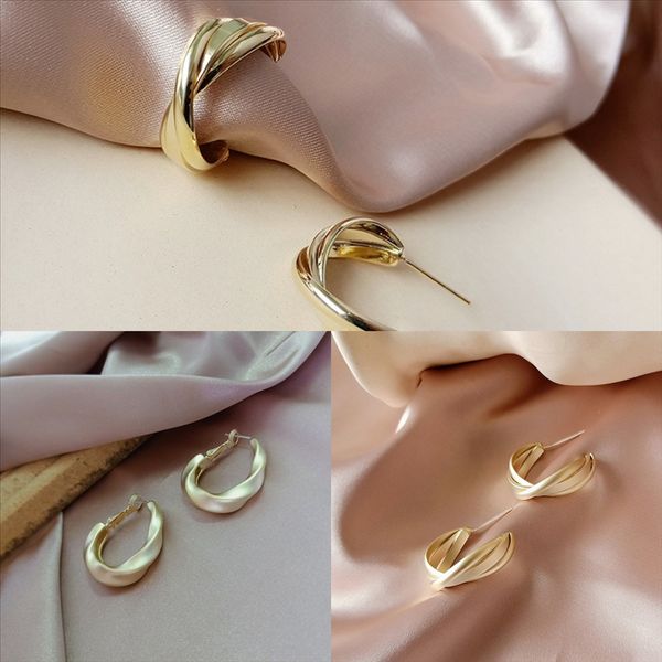 gde two kinds of usage pearl crystal earring stud fashion decoration jewelry earring goldpier earring sales, Golden
gde two kinds of usage pearl crystal earring stud fashion decoration jewelry earring goldpier earring sales, Golden