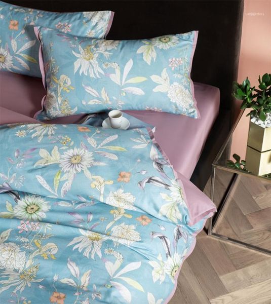 european trend blue flwoer bedding set,full king 60s cotton classic double home textile bed sheet pillow case quilt cover1
european trend blue flwoer bedding set,full king 60s cotton classic double home textile bed sheet pillow case quilt cover1