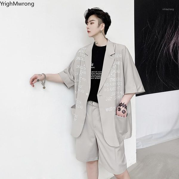 graffiti letter printed blazer lapel suit office outfit coat loose straight half pant men fashion two piece matching set summer1, Gray
graffiti letter printed blazer lapel suit office outfit coat loose straight half pant men fashion two piece matching set summer1, Gray