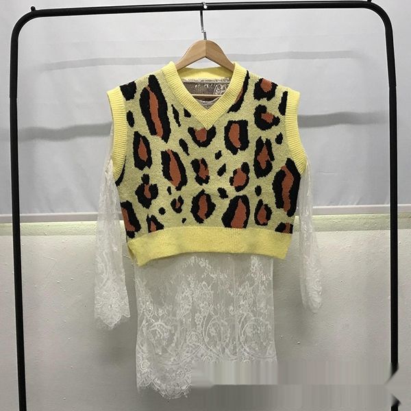 жилет женской куртки versatilesweater v-образный вырез без рукавов короткого трикотажа трикотажа жилета трикотажных свитеров леопард жаккард, White;black
жилет женской куртки versatilesweater v-образный вырез без рукавов короткого трикотажа трикотажа жилета трикотажных свитеров леопард жаккард, White;black