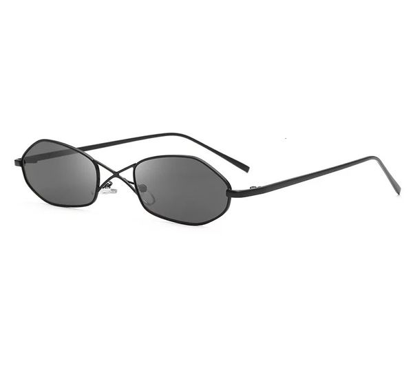 2021 new vintage sunglasses women summer vocation walkshow decoration fashion sun glasses ladys brand desinger sunglass traveling eyewear 60, White;black
2021 new vintage sunglasses women summer vocation walkshow decoration fashion sun glasses ladys brand desinger sunglass traveling eyewear 60, White;black
