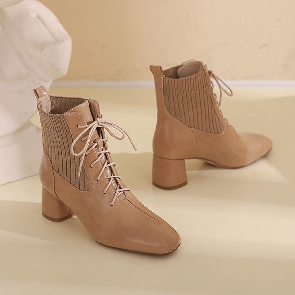 2021 new ankle toe lace up all match women boots pu knitting square heel casual winter shoes big size 34-43 swog, Black
2021 new ankle toe lace up all match women boots pu knitting square heel casual winter shoes big size 34-43 swog, Black