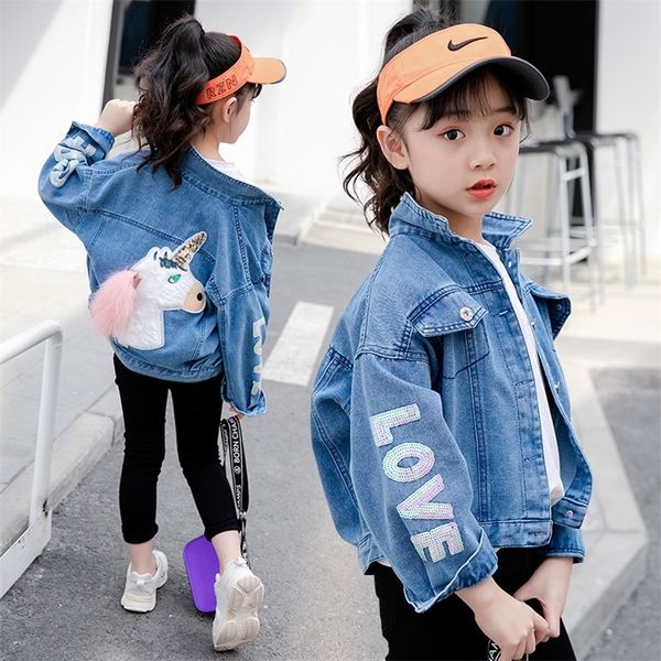 children's denim jacket spring autumn girls unicorn coat jacket for baby sequins embroidered girls short denim jacket lj201124, Blue;gray
children's denim jacket spring autumn girls unicorn coat jacket for baby sequins embroidered girls short denim jacket lj201124, Blue;gray