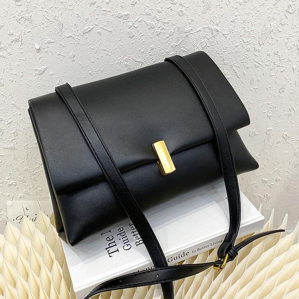 veryme leather crossbody bags for women fashion new shoulder women bag soft classic women's handbag retro messenger bag for lady
veryme leather crossbody bags for women fashion new shoulder women bag soft classic women's handbag retro messenger bag for lady