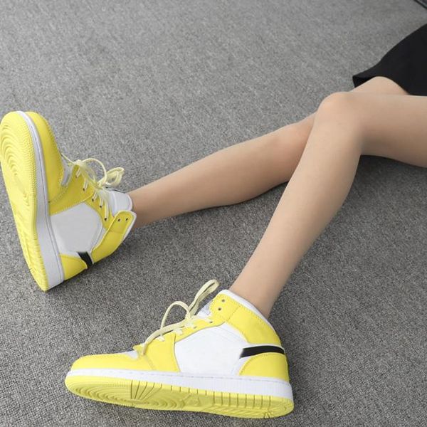 1 mid dynamic yellow floral (gs) dynamic yellow black white golf shoes tennis shoes mens designer trainers schoenen
1 mid dynamic yellow floral (gs) dynamic yellow black white golf shoes tennis shoes mens designer trainers schoenen