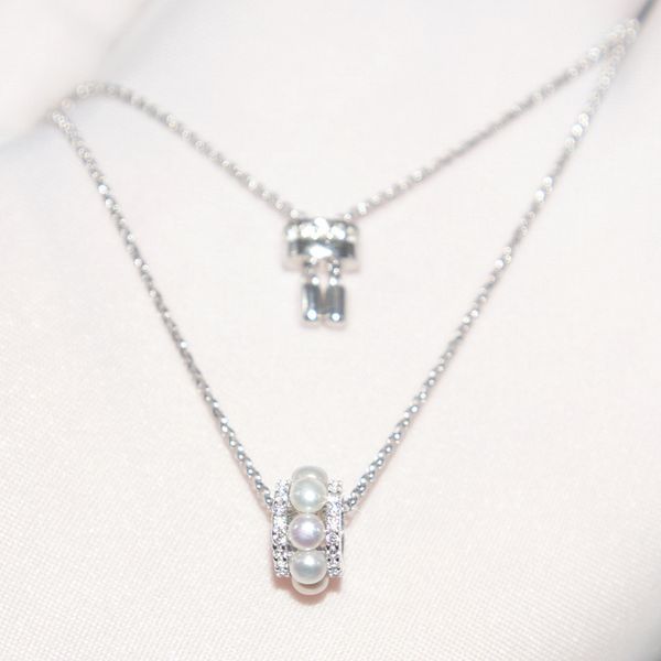 a family s925 sterling silver necklace female diamond inlaid small waist pearl clavicle chain temperament anti allergy
a family s925 sterling silver necklace female diamond inlaid small waist pearl clavicle chain temperament anti allergy