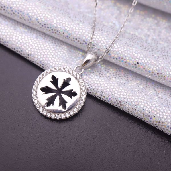 hengsheng s925 silver cross-border one product dropshipping snowflake fashion korean style simple zircon necklace womens pendant
hengsheng s925 silver cross-border one product dropshipping snowflake fashion korean style simple zircon necklace womens pendant