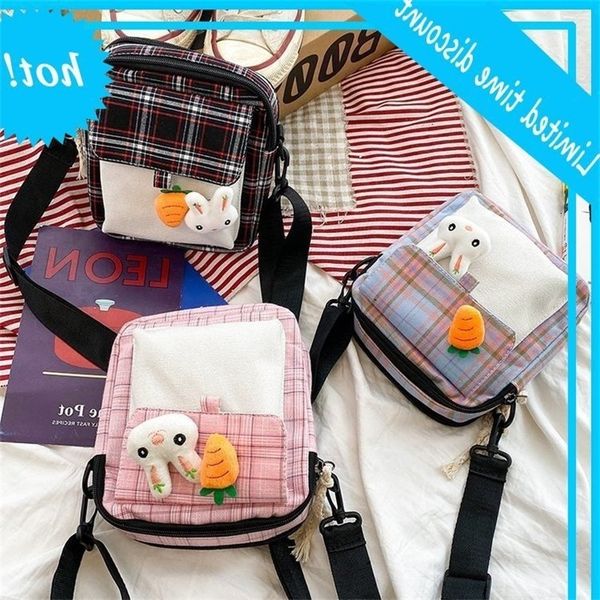 korean version ins super fire canvas women's 2020 new trend cute one shoulder messenger girl student small square bag
korean version ins super fire canvas women's 2020 new trend cute one shoulder messenger girl student small square bag