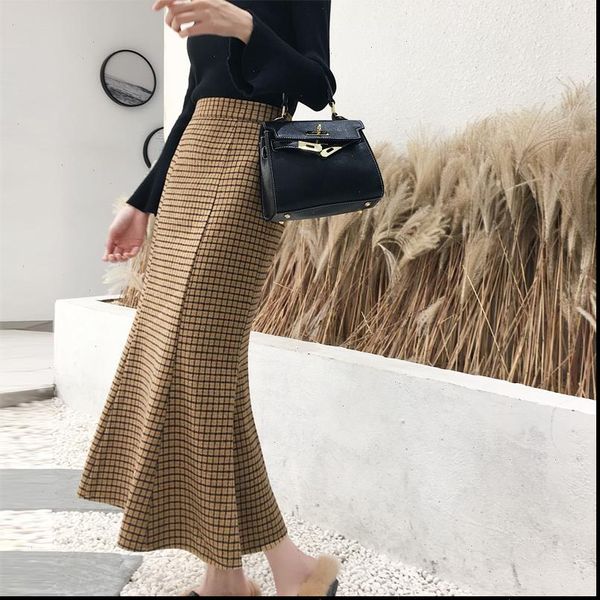 women woolen skirts winter new retro plaid mermaid skirt high waist skirt female package hip jupes falad office elegant fashion, Black
women woolen skirts winter new retro plaid mermaid skirt high waist skirt female package hip jupes falad office elegant fashion, Black