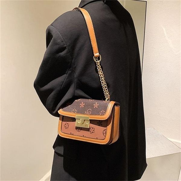 70% off deals online autumn new women's bag fashion star same small square flip chain one shoulder messenger bag old daphne female
70% off deals online autumn new women's bag fashion star same small square flip chain one shoulder messenger bag old daphne female
