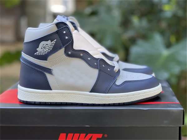 2022 authentic high 1 1s 85 georgetown shoes retro with original box college navy summit white tech grey 36-46
2022 authentic high 1 1s 85 georgetown shoes retro with original box college navy summit white tech grey 36-46