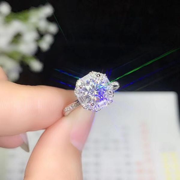 moissanite, 925 silver fashion design, strong fire color,diamond, high hardness 1ct stone, Golden;silver
moissanite, 925 silver fashion design, strong fire color,diamond, high hardness 1ct stone, Golden;silver