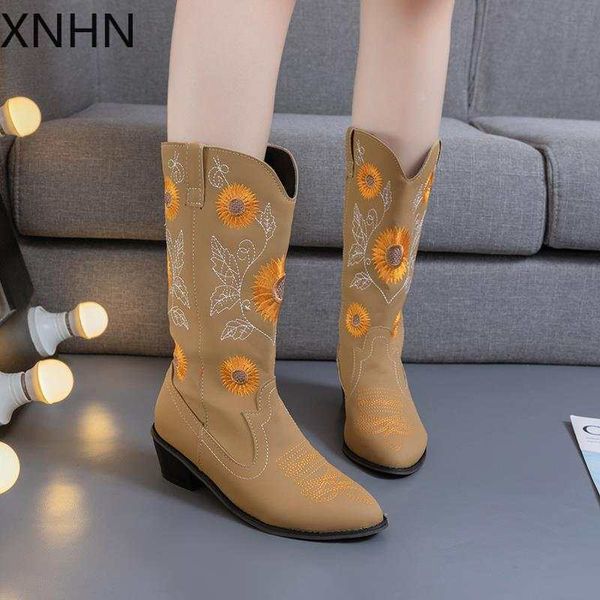2020 classic embroidered western pu leather boots for women leather cowgirl boots low heels shoes knee high woman, Black
2020 classic embroidered western pu leather boots for women leather cowgirl boots low heels shoes knee high woman, Black