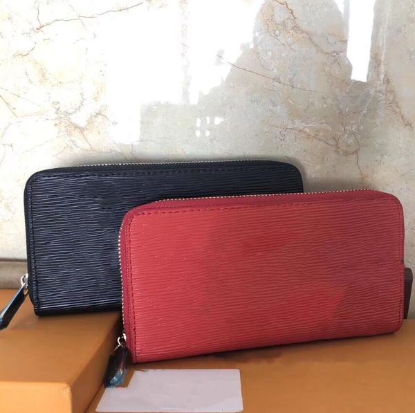 fashion designer genuine leather wallet red and black water ripple handbag letter luxury wallet with gift box, Red;black
fashion designer genuine leather wallet red and black water ripple handbag letter luxury wallet with gift box, Red;black