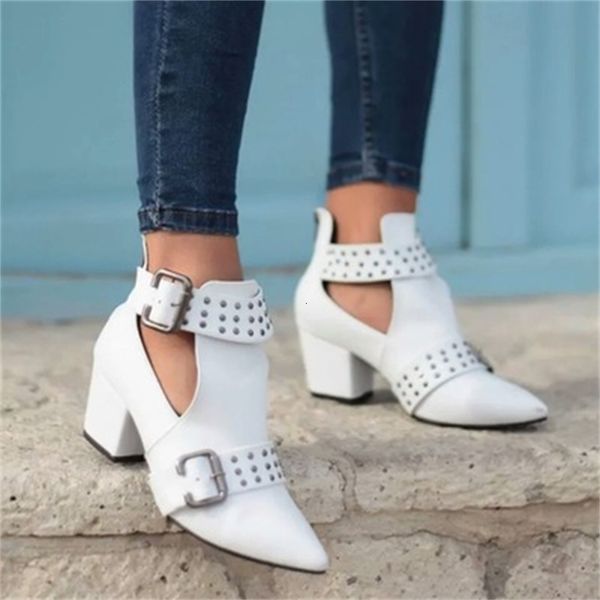 women 2021 new rebite autumn winter leather pointed women's boots from square foot shape more 35-43 jumper nseh, Black
women 2021 new rebite autumn winter leather pointed women's boots from square foot shape more 35-43 jumper nseh, Black