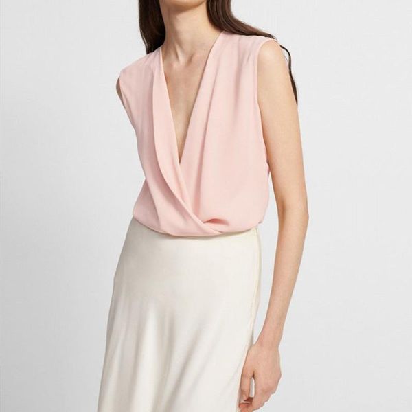2020 new summer silk women's blouse v-neck simple elegant office lady soft shirt and pink white black
2020 new summer silk women's blouse v-neck simple elegant office lady soft shirt and pink white black