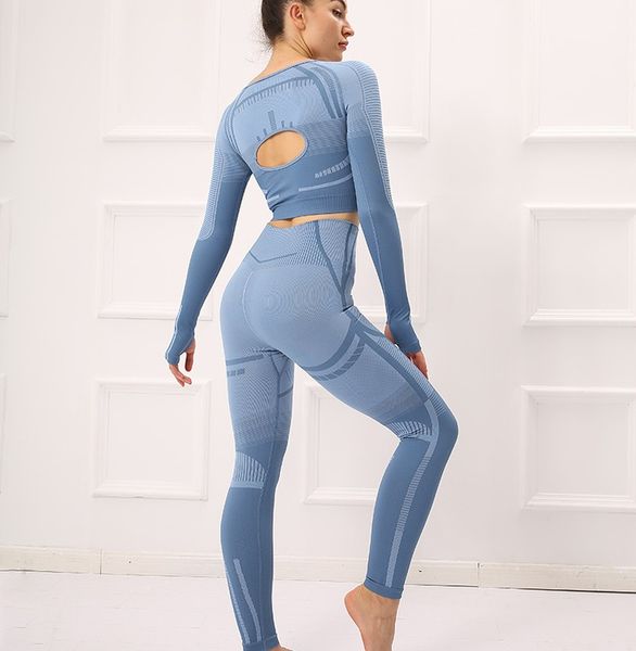 мода осень дизайнер женской йоги пыхтение костюма sportwear backless tracksuit фитнес спорт два куска набора трусов тренажерного зал носить, Gray
мода осень дизайнер женской йоги пыхтение костюма sportwear backless tracksuit фитнес спорт два куска набора трусов тренажерного зал носить, Gray