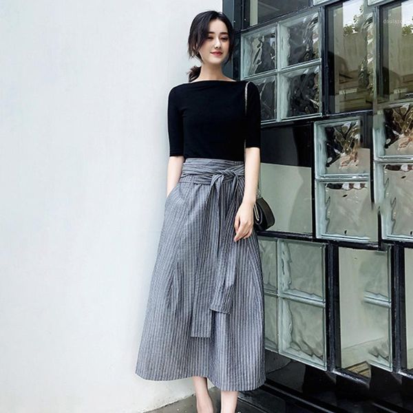 women elegant skirts suits 2 piece set lady office causal high waist striped loose wild leg pant black female suit set1, Gray
women elegant skirts suits 2 piece set lady office causal high waist striped loose wild leg pant black female suit set1, Gray