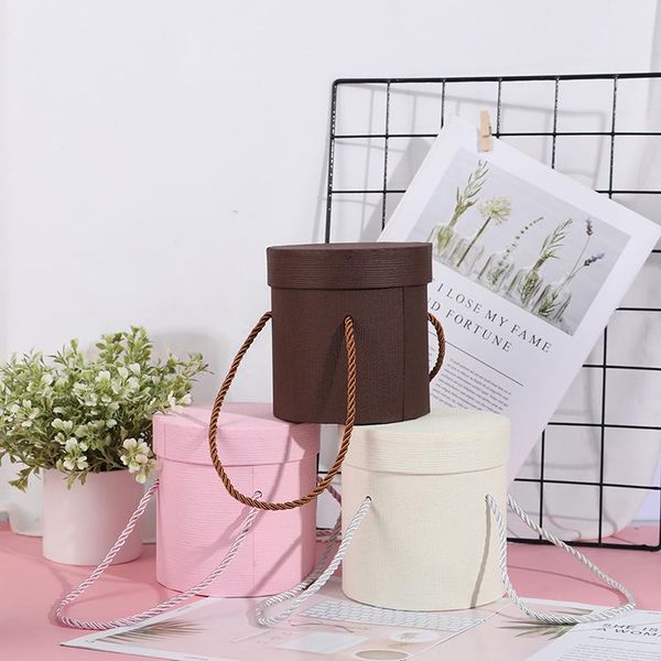 1pc round flower paper boxes hold the bucket gift packaging box party gift box candy bar party wedding storage
1pc round flower paper boxes hold the bucket gift packaging box party gift box candy bar party wedding storage