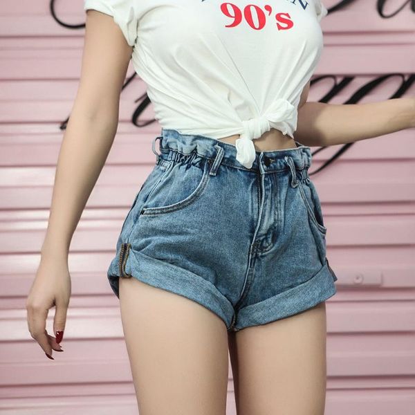 2021 summer essential type very denim shorts women slim high rise stylish rolled hem classic short jeans, Blue
2021 summer essential type very denim shorts women slim high rise stylish rolled hem classic short jeans, Blue
