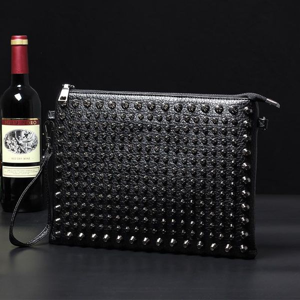 men's shoulder bag rivet style male leather bag crocodile-pattern crossboday handbags messenger leather satchel
men's shoulder bag rivet style male leather bag crocodile-pattern crossboday handbags messenger leather satchel
