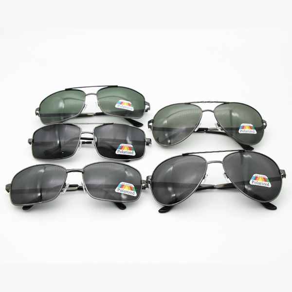 new polarized sunglasses, high-end fashionable men's sunglasses, double-beam driving sunglasses, fishing glasses manufacturers wholesal, White;black 
new polarized sunglasses, high-end fashionable men's sunglasses, double-beam driving sunglasses, fishing glasses manufacturers wholesal, White;black