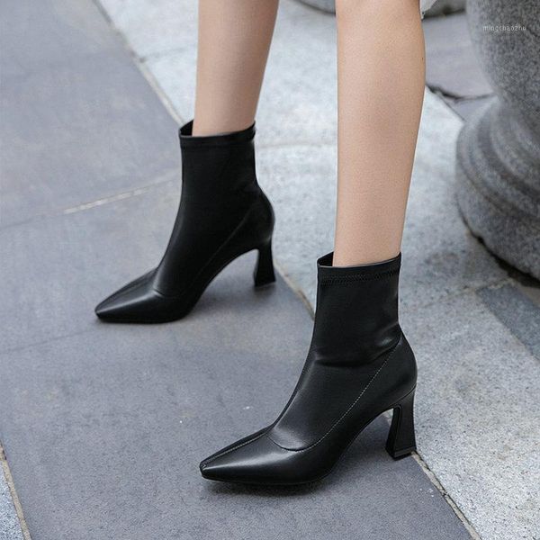 2021 new thin high heel autumn winter ankle boots superfine fiber women shoes fashion pointed toe women shoes size 34-431, Black
2021 new thin high heel autumn winter ankle boots superfine fiber women shoes fashion pointed toe women shoes size 34-431, Black