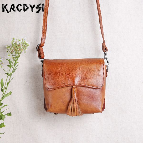 head layer of genuine leather handmade small square bag girl single shoulder bags vintage womens literary messenger bag sale 
head layer of genuine leather handmade small square bag girl single shoulder bags vintage womens literary messenger bag sale
