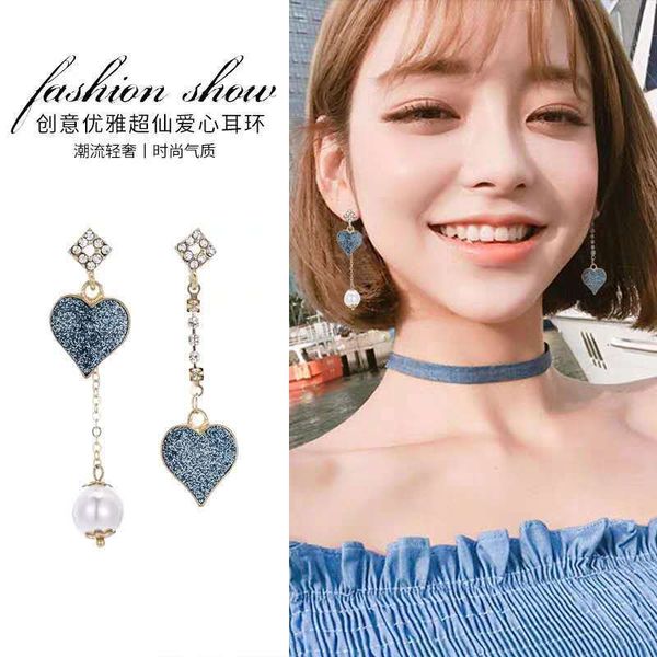 925 silver fashion creative style asymmetric love heart earrings korean temperament wild blue rhinestone online influencer earrings, Golden
925 silver fashion creative style asymmetric love heart earrings korean temperament wild blue rhinestone online influencer earrings, Golden