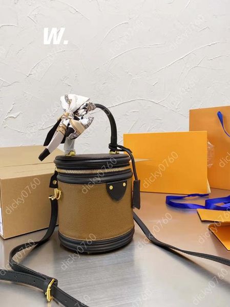 luxurys designers cannes petit crossbody bucket bags noe real leather handbags barrel-shaped purses cross body handle shoulder bag cylinder
luxurys designers cannes petit crossbody bucket bags noe real leather handbags barrel-shaped purses cross body handle shoulder bag cylinder