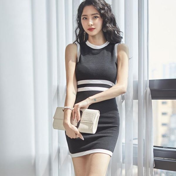 dress 2021 summer new ladies ladies slim knit bag hip sleeveless sleeveless office lady polyester knee-length1, Black;gray
dress 2021 summer new ladies ladies slim knit bag hip sleeveless sleeveless office lady polyester knee-length1, Black;gray