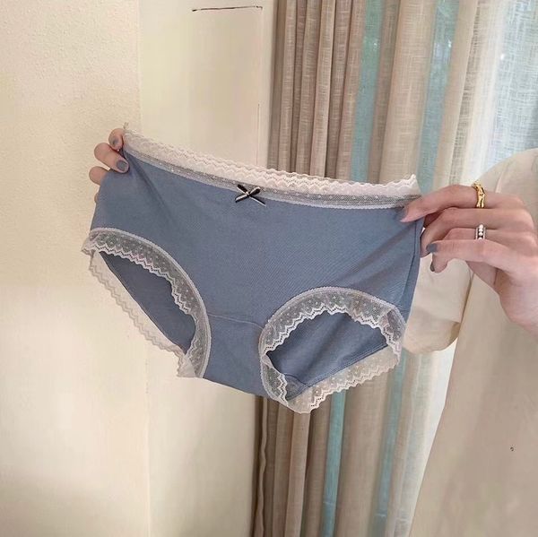 2021 new women's underwear cotton average antibacterial graphene breathable temptation girl without stitching briefs 4 wge1, Black;pink
2021 new women's underwear cotton average antibacterial graphene breathable temptation girl without stitching briefs 4 wge1, Black;pink