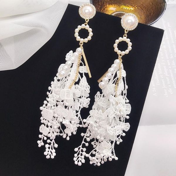 2020 sweet hyperbole style long lace women earrings korean selling shiny pearl flower drop earrings jewelry new, Silver
2020 sweet hyperbole style long lace women earrings korean selling shiny pearl flower drop earrings jewelry new, Silver