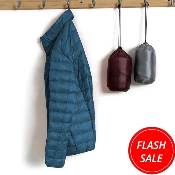 new winter fashion brand packable duck down jacket men's waterproof streetwear feather coat ultralight warm men clothes 201223, Black
new winter fashion brand packable duck down jacket men's waterproof streetwear feather coat ultralight warm men clothes 201223, Black