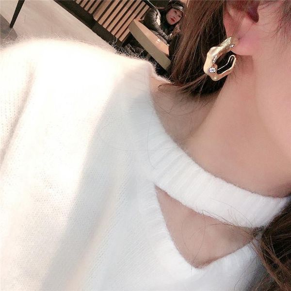 stud korean version, fashion retro irregular earrings, red big exaggeration, Golden;silver
stud korean version, fashion retro irregular earrings, red big exaggeration, Golden;silver