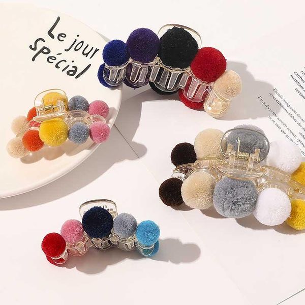 pompom barrettes корейский красочные меховые шарики зажим для волос большой малый размер волос краб шпильки женщин модные аксессуары
pompom barrettes корейский красочные меховые шарики зажим для волос большой малый размер волос краб шпильки женщин модные аксессуары