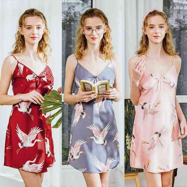 summer suspender pajamas ice silk crane pattern nightdress home service v- neck nightdress casual ladies pajamas, Black;red
summer suspender pajamas ice silk crane pattern nightdress home service v- neck nightdress casual ladies pajamas, Black;red