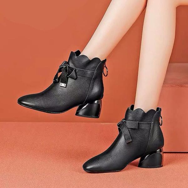 boots women ankle 2021 autumn winter shoes med heels bare bow dress ladies wave white botas mujer 8318c, Black
boots women ankle 2021 autumn winter shoes med heels bare bow dress ladies wave white botas mujer 8318c, Black