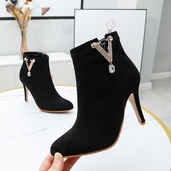 new women high heel booties large fashion female high-heeled boots young ladies 10 cm ankle boots winter zapatos de mujer 32-48, Black
new women high heel booties large fashion female high-heeled boots young ladies 10 cm ankle boots winter zapatos de mujer 32-48, Black