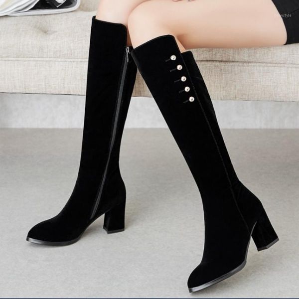 boots fanyuan 2021 black buckle shoes flock woman thick heel knee high warm winter long female1
boots fanyuan 2021 black buckle shoes flock woman thick heel knee high warm winter long female1