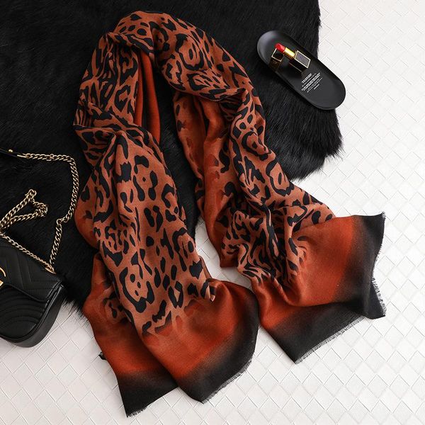 2020 new winter scarf women fashion leopard print shawls and wraps high qualtiy cotton scarves lady spring autumn pashmina hijab wmtnye, Blue;gray
2020 new winter scarf women fashion leopard print shawls and wraps high qualtiy cotton scarves lady spring autumn pashmina hijab wmtnye, Blue;gray