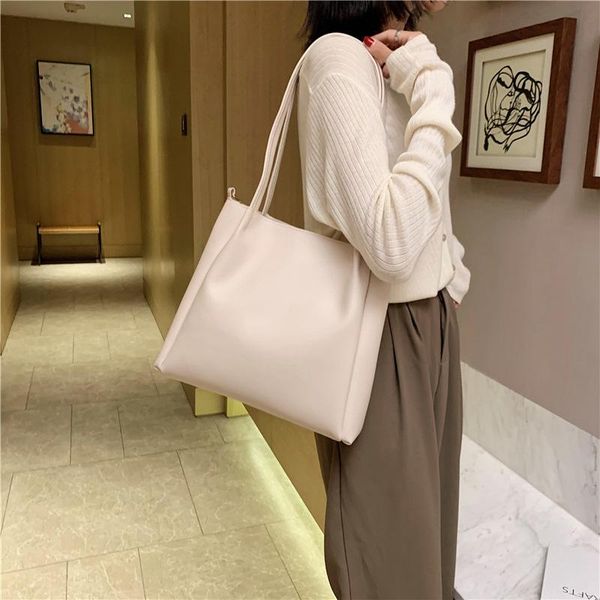 2020 popular women's bag new bag korean style women's shoulder large capacity high-grade portable tote
2020 popular women's bag new bag korean style women's shoulder large capacity high-grade portable tote