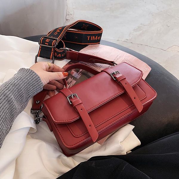 unique design texture handbags 2020 autumn and winter new fashion shoulder messenger bag portable square bag width 23cm
unique design texture handbags 2020 autumn and winter new fashion shoulder messenger bag portable square bag width 23cm