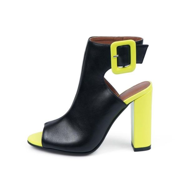 fashion leather sandals women 2021 new summer fish mouth dew heel 10cm high heel open shoes women shoes plus size, Black
fashion leather sandals women 2021 new summer fish mouth dew heel 10cm high heel open shoes women shoes plus size, Black