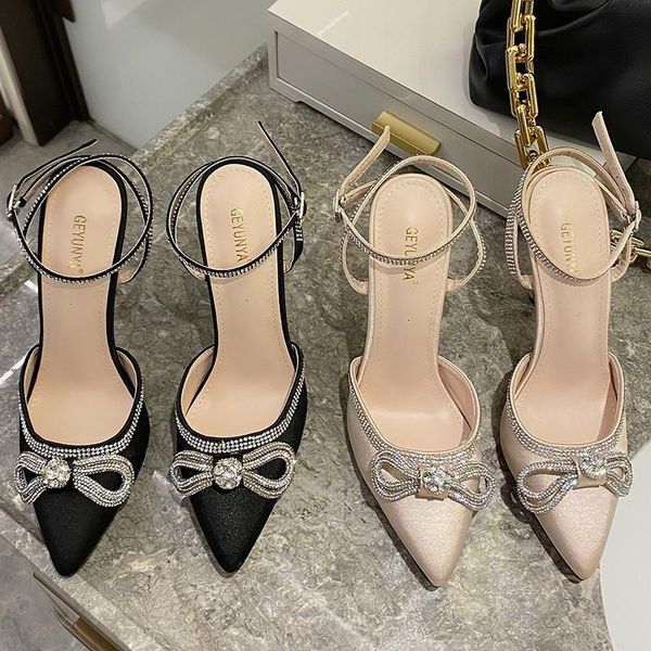 2021 spring luxury women .5cm extreme high heels party sandals new style stiletto heels rhinestone bowknot sandals lady shoes, Black
2021 spring luxury women .5cm extreme high heels party sandals new style stiletto heels rhinestone bowknot sandals lady shoes, Black