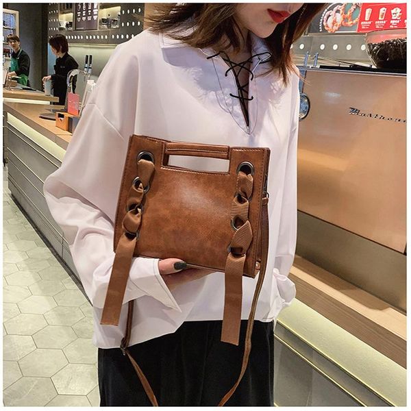 luxury leather women's handbags female shoulder bag with cat tassel ornament office lady square crossbody bag tote handbags
luxury leather women's handbags female shoulder bag with cat tassel ornament office lady square crossbody bag tote handbags